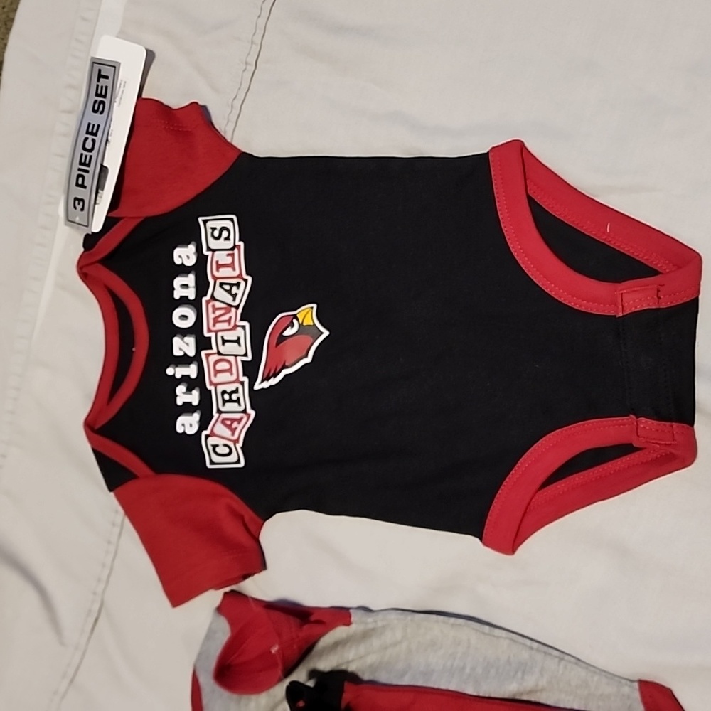 3-6 months baby onsies - Picture 3 of 4